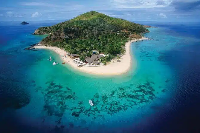 Castaway Island Tours